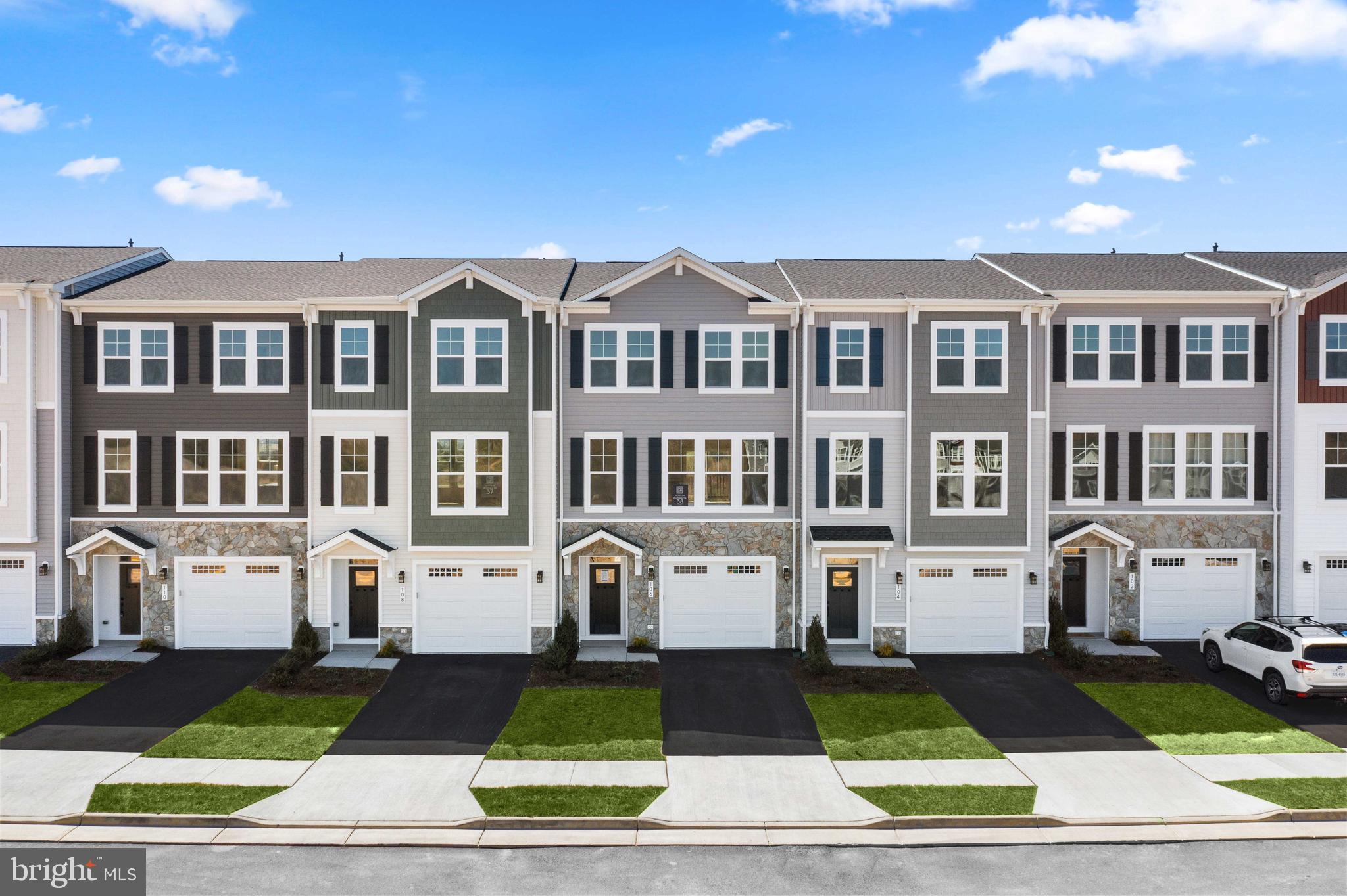 126 Leather Flower Dr