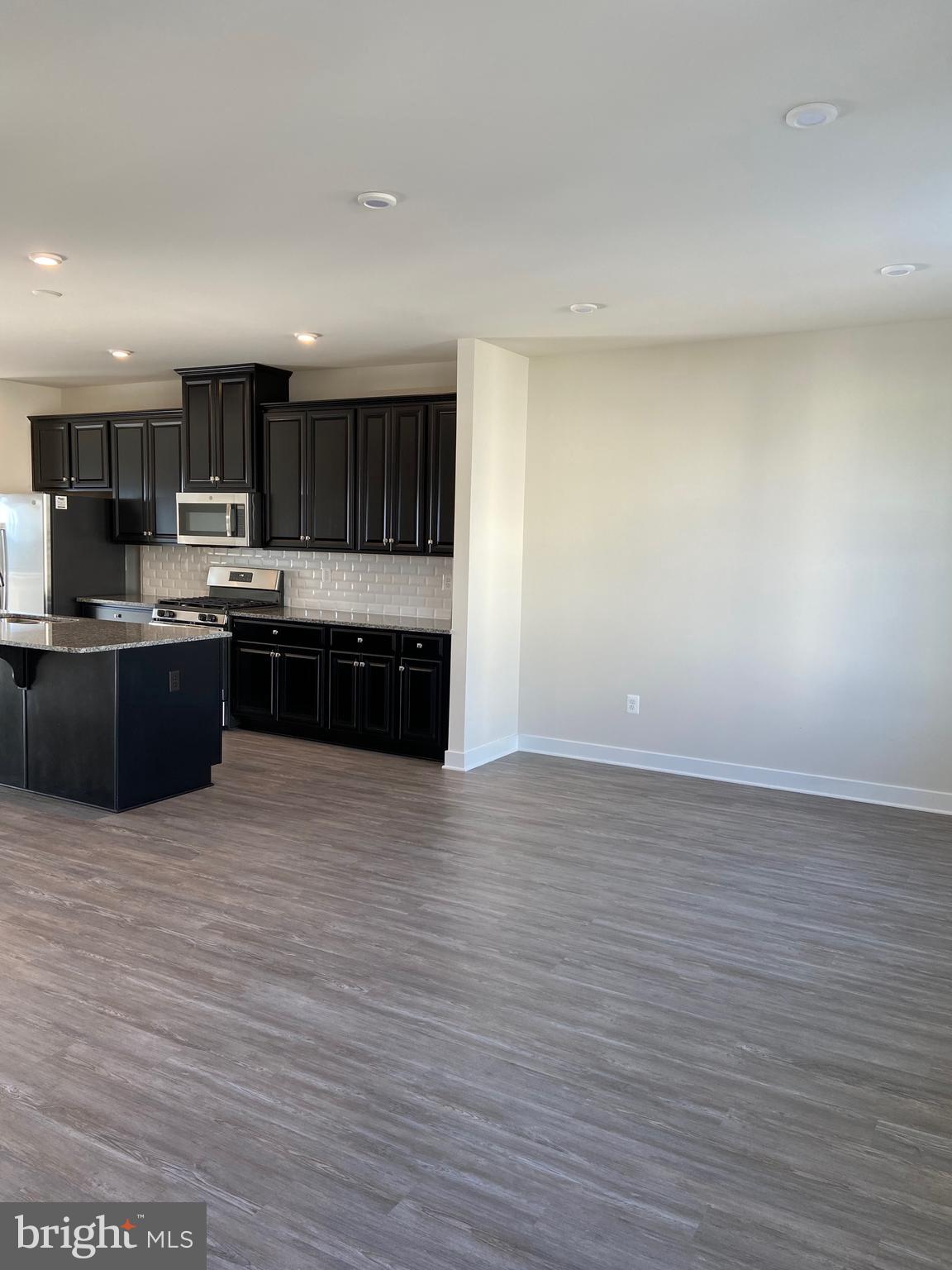 103 BERGAMOT WAY