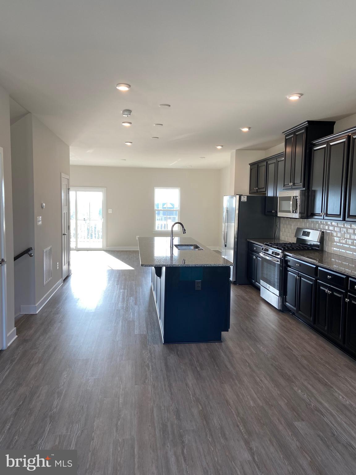 103 BERGAMOT WAY