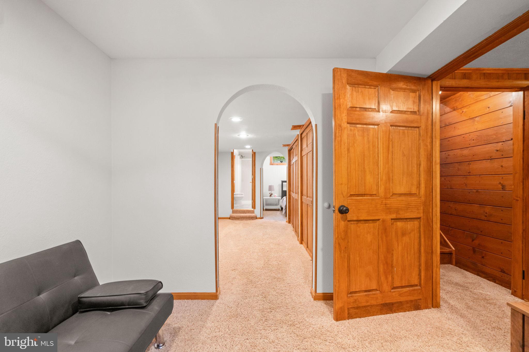 1011 Siler Rd