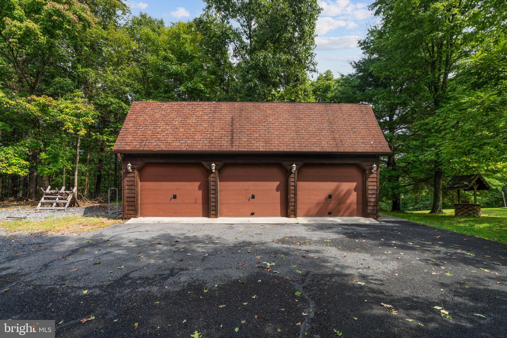 1011 Siler Rd