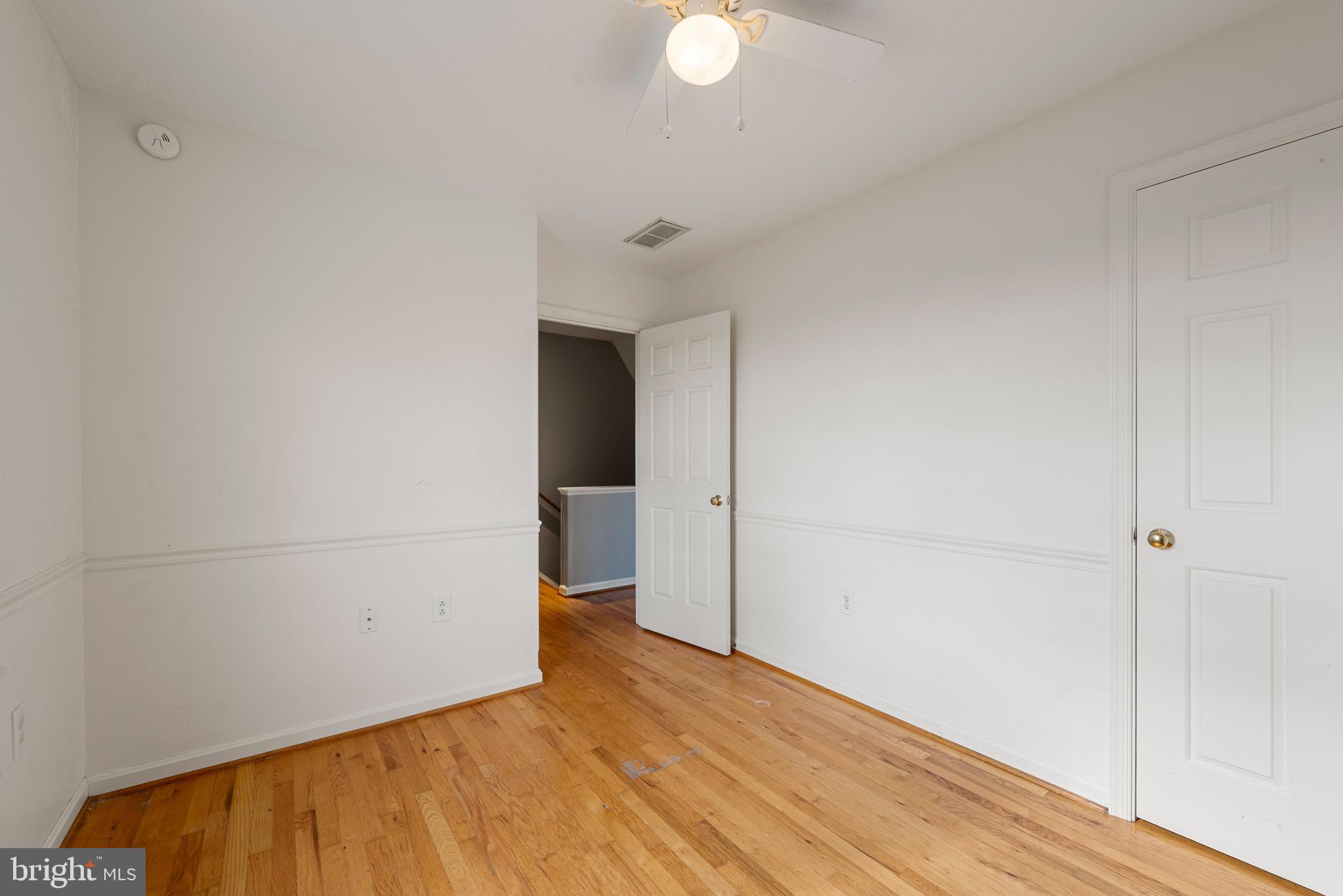 308 Barrington Ln
