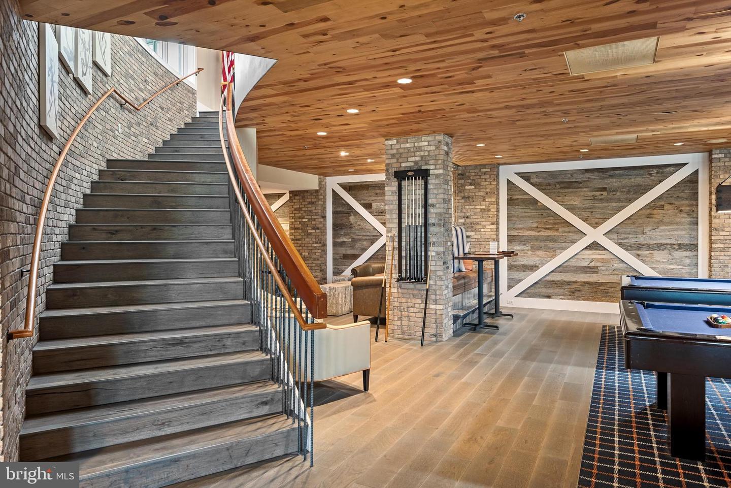 104 IRONWEED DR