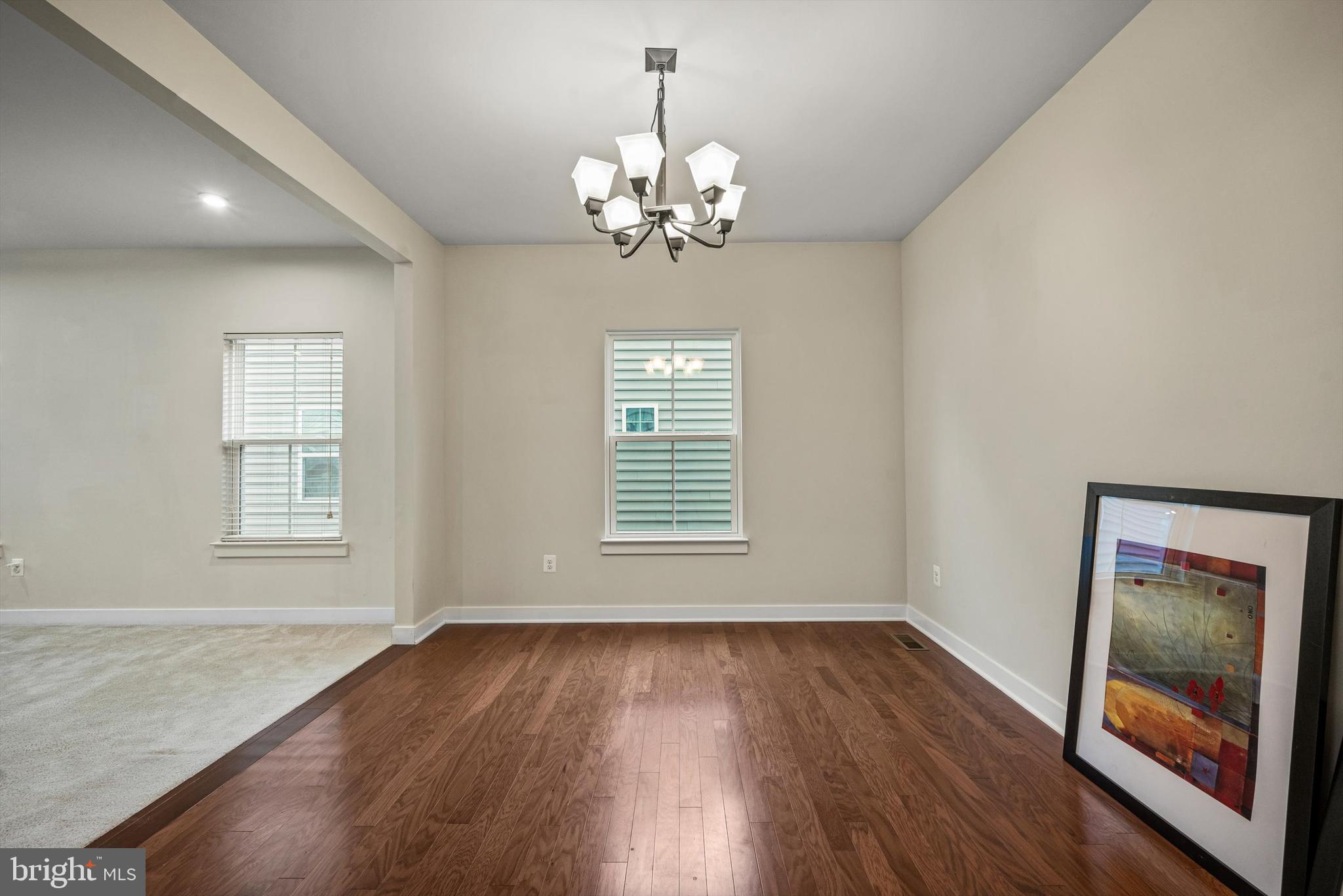 104 IRONWEED DR