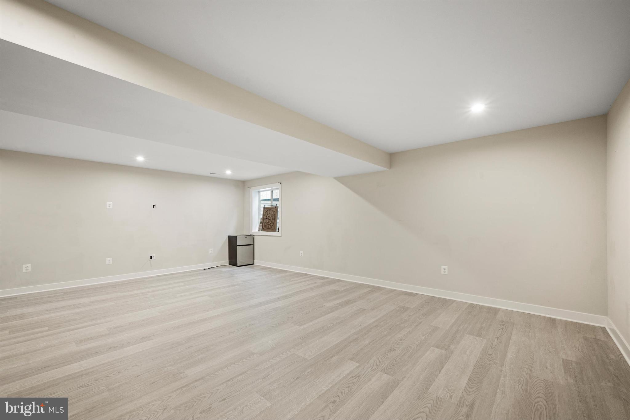 104 IRONWEED DR