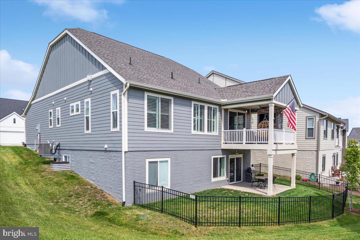 123 Viceroy Way