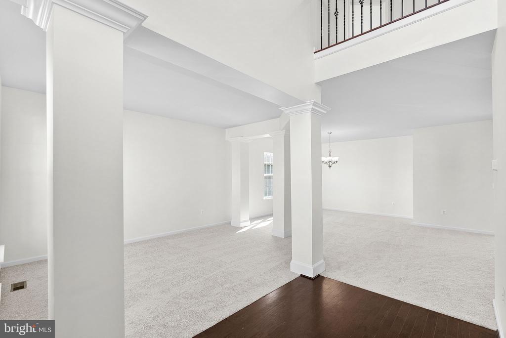 122 Farmhouse Ct