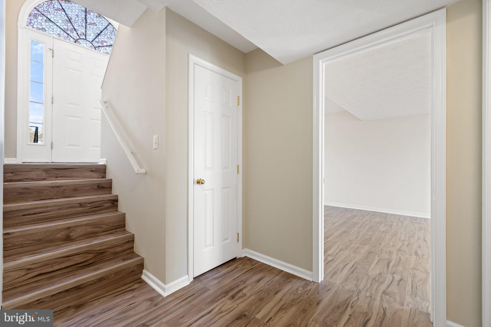 132 Paradise Ct