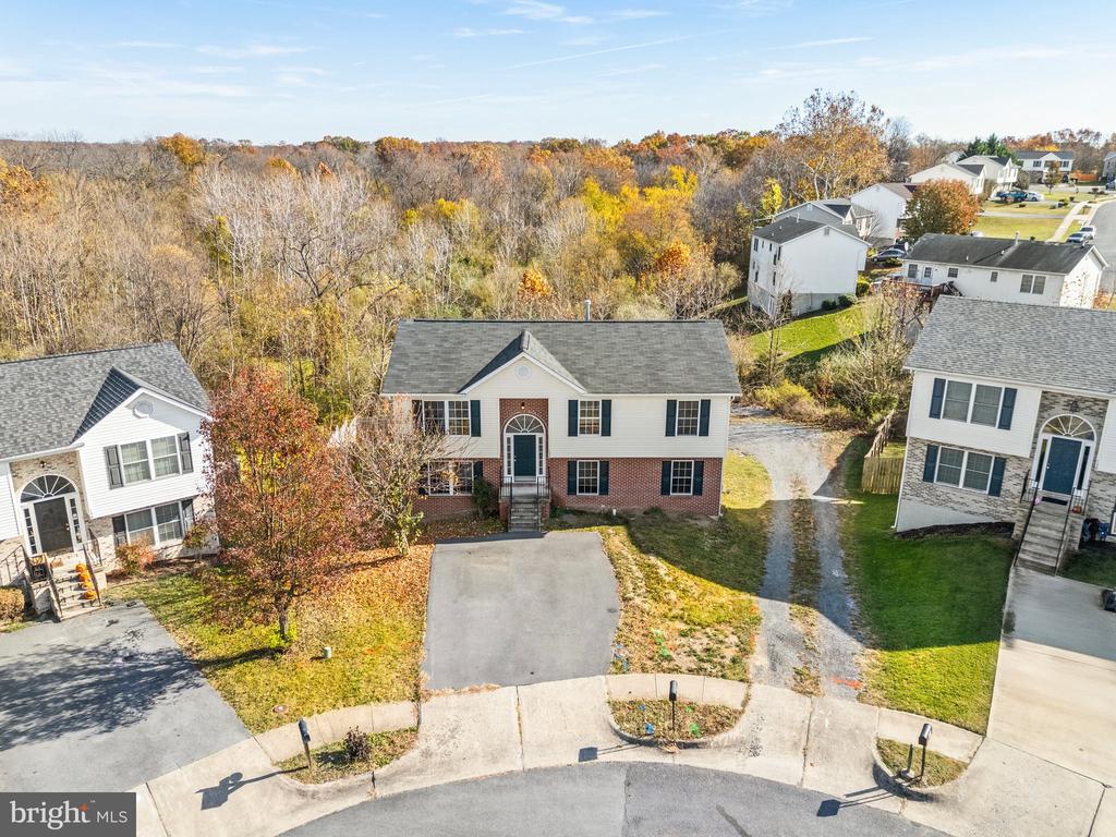132 Paradise Ct
