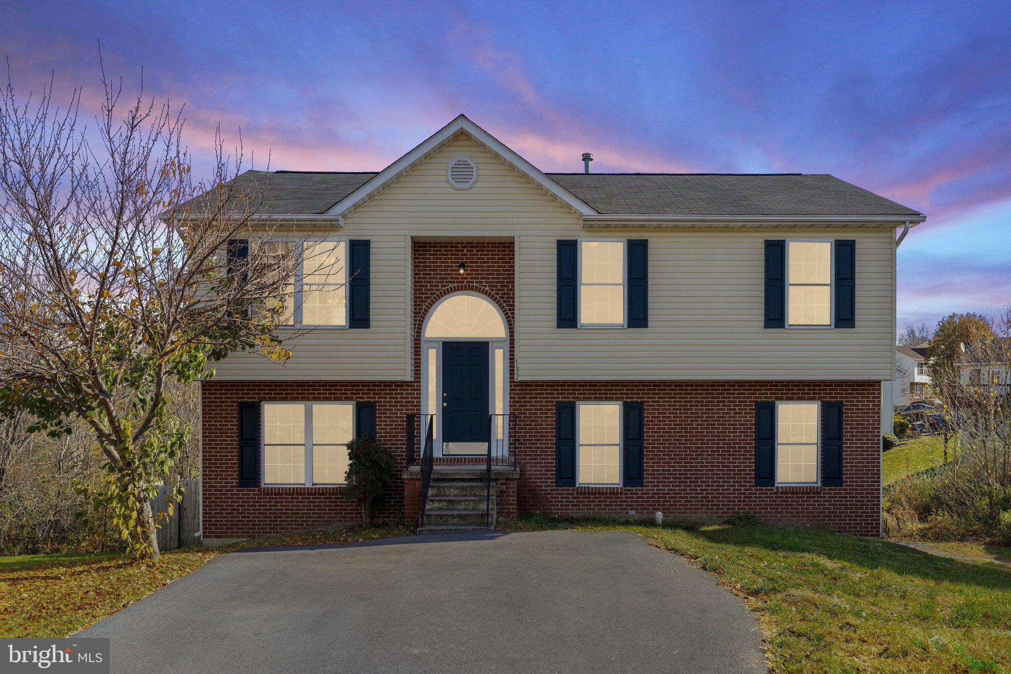 132 Paradise Ct