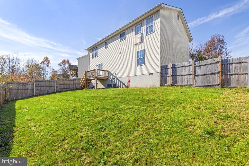 132 Paradise Ct