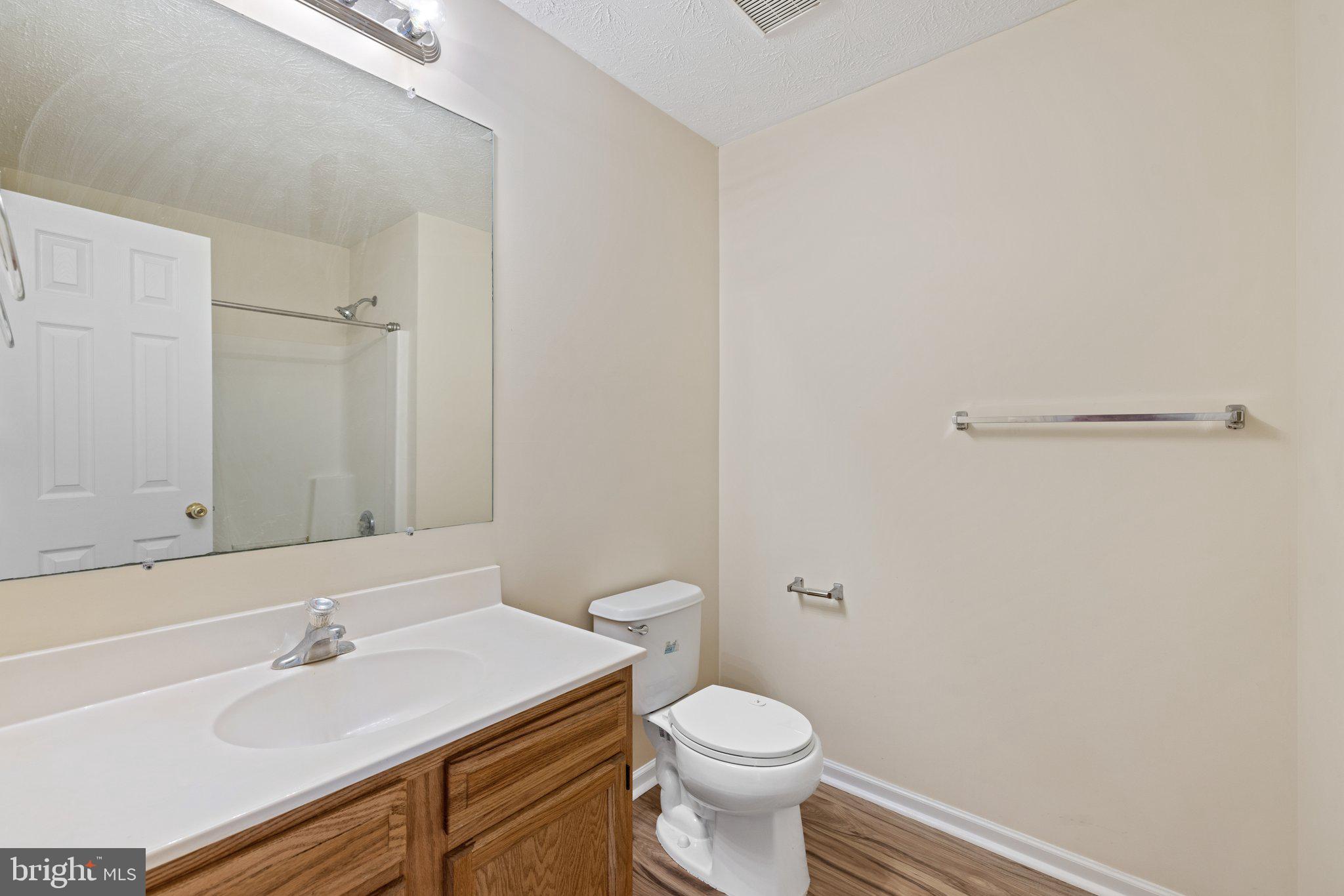 132 Paradise Ct