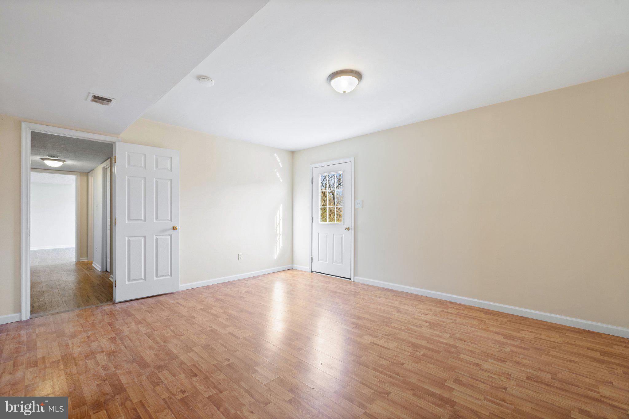 132 Paradise Ct