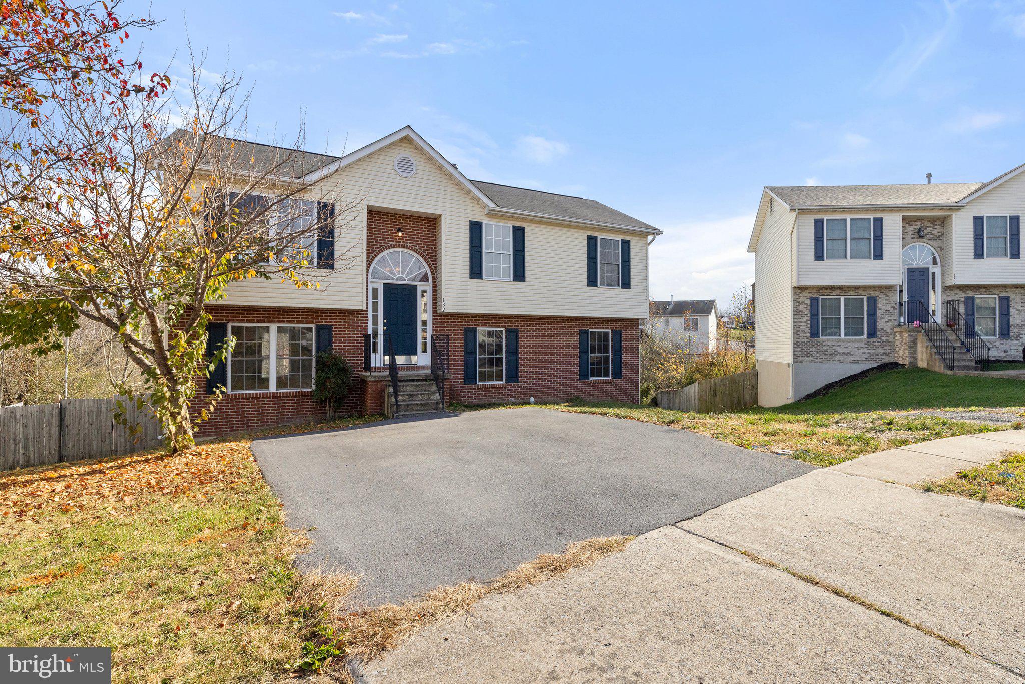 132 Paradise Ct