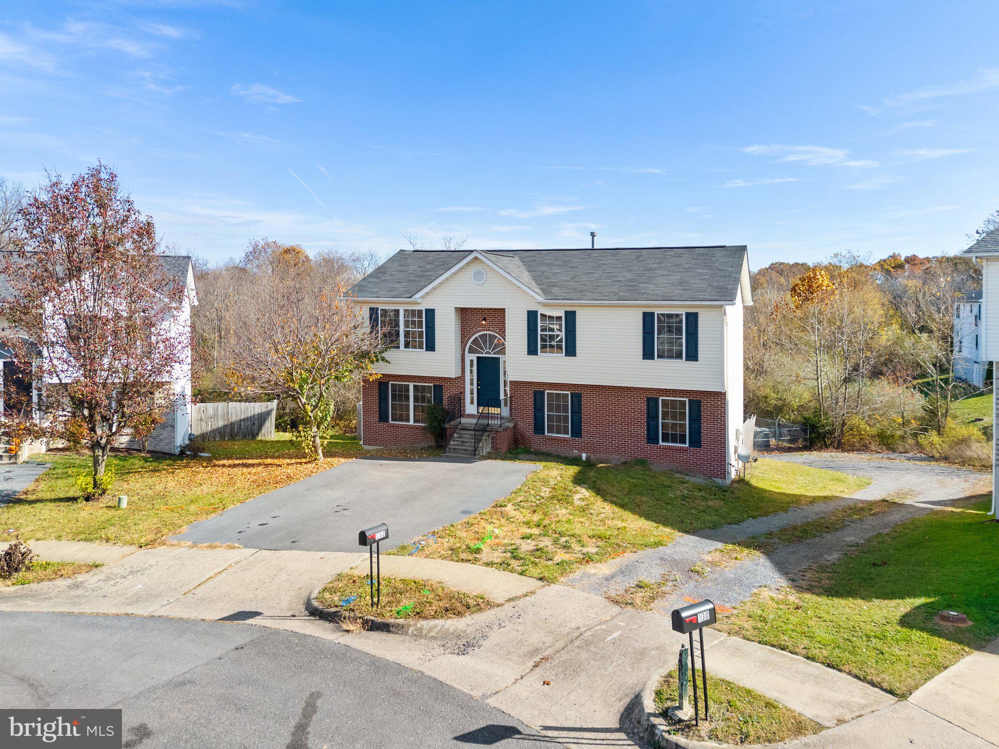 132 Paradise Ct