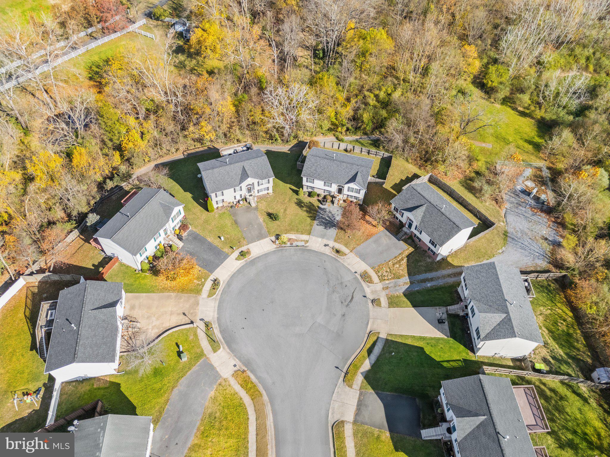 132 Paradise Ct