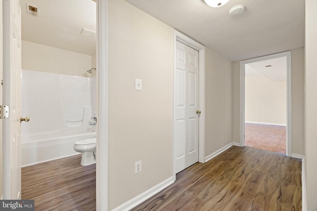 132 Paradise Ct