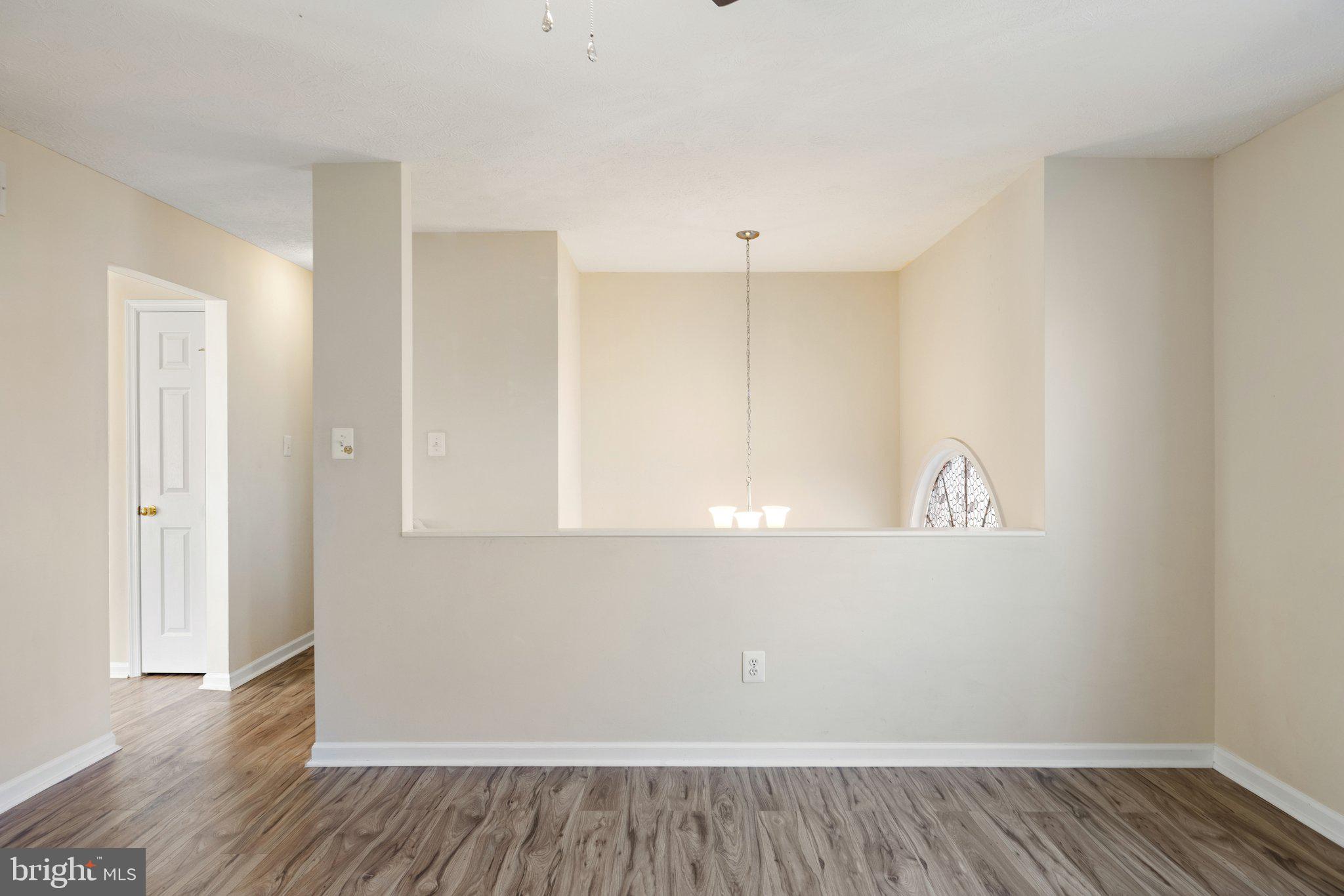 132 Paradise Ct
