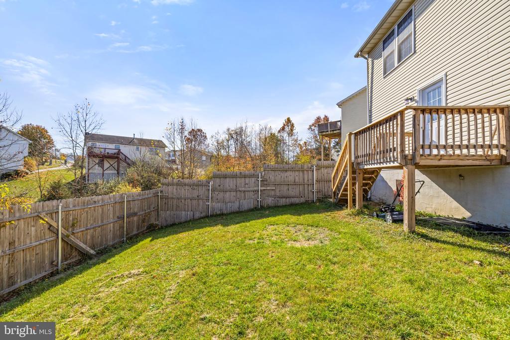132 Paradise Ct