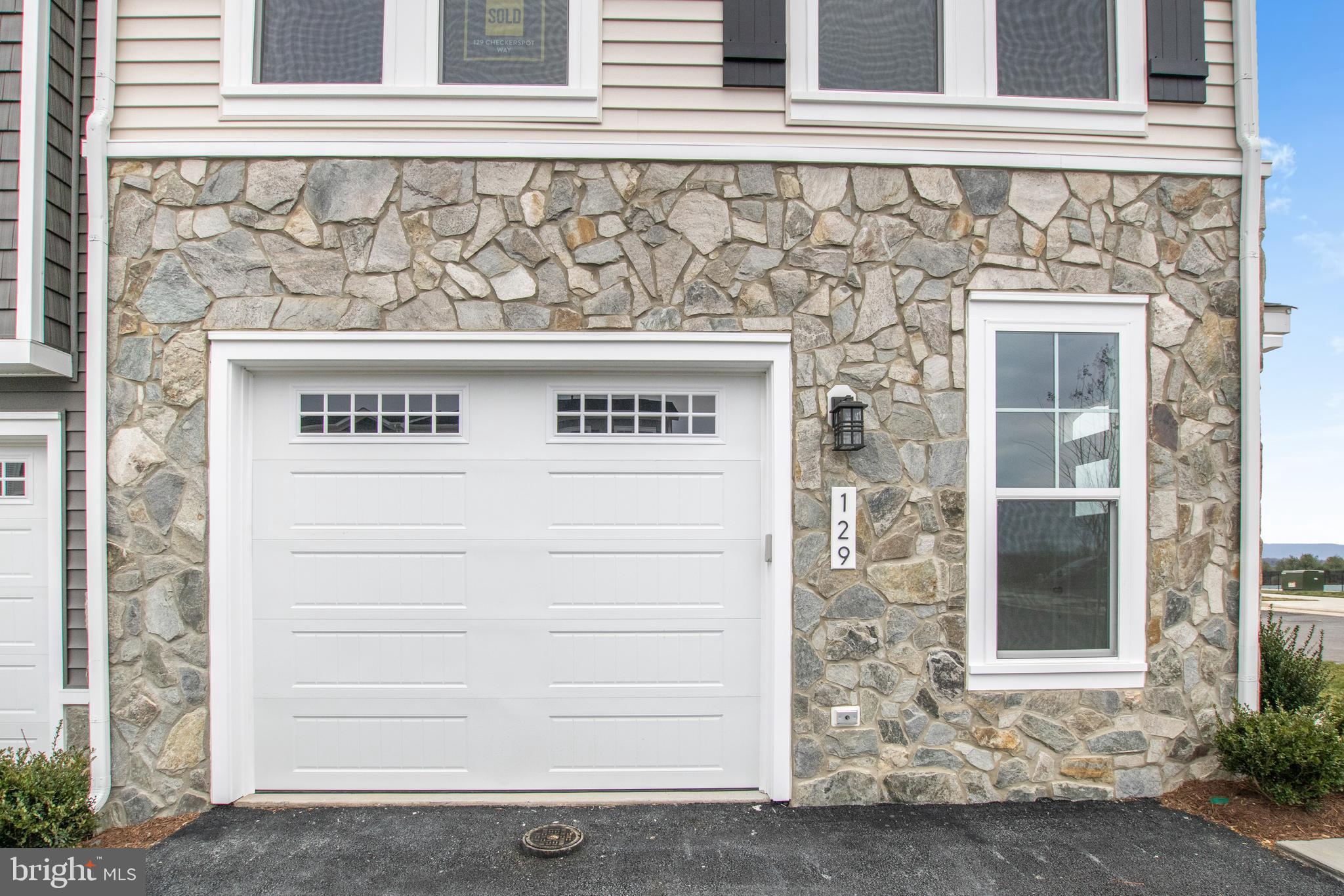 129 CHECKERSPOT WAY
