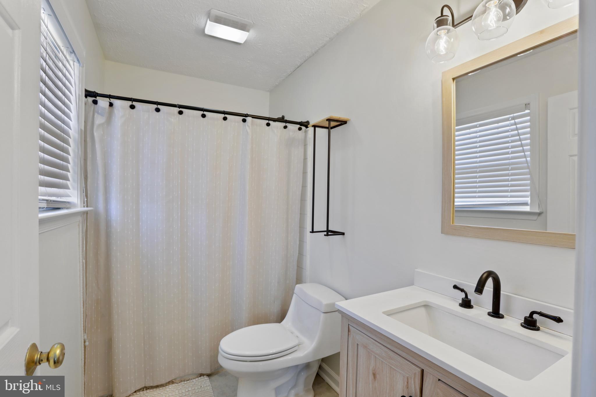 106 New Kent Ct