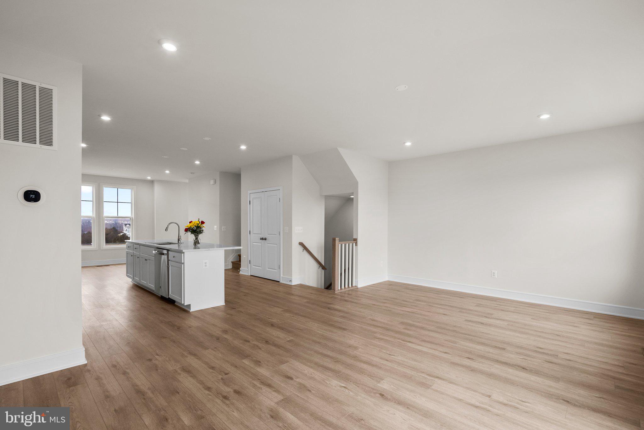 109 Checkerspot Way
