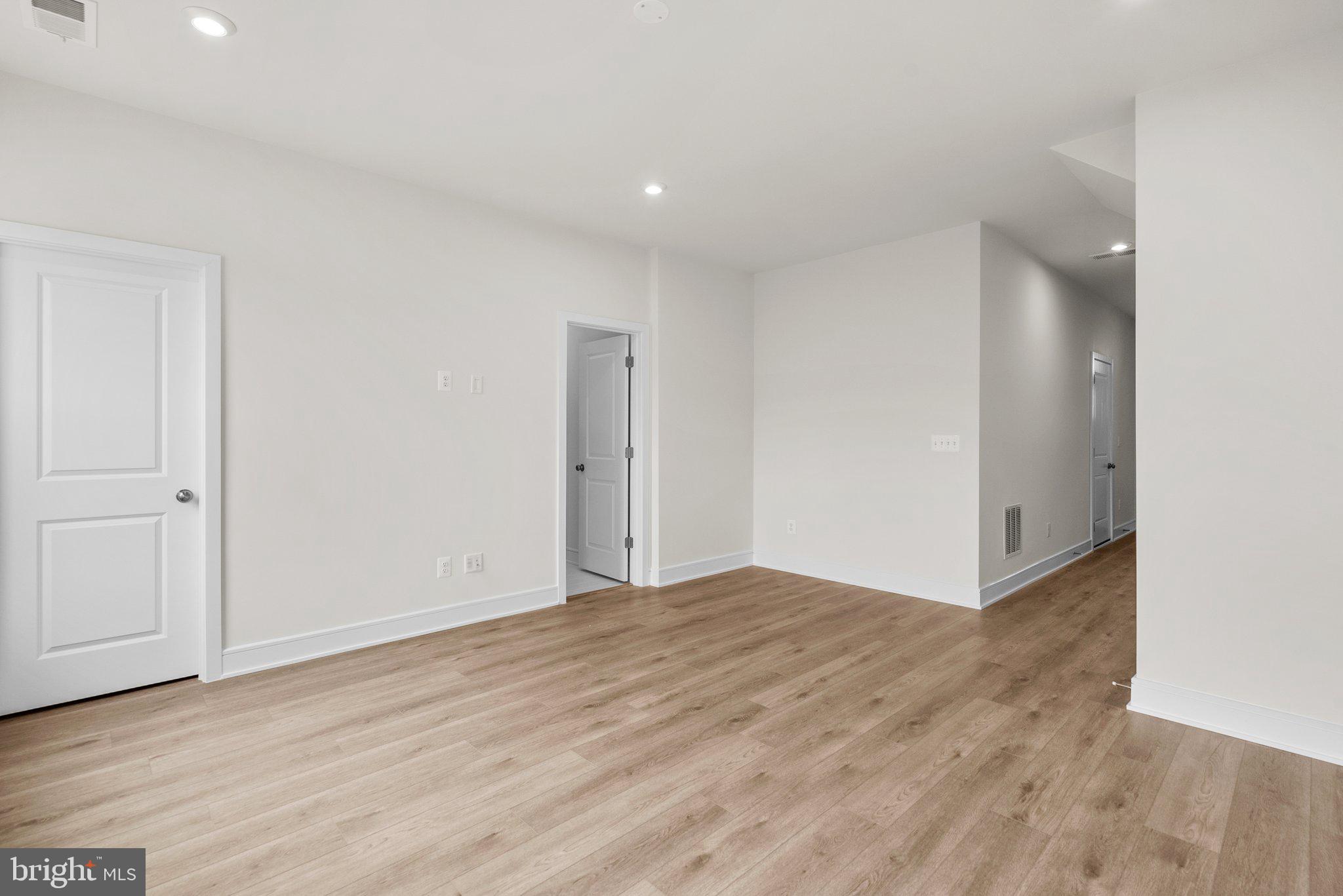 109 Checkerspot Way