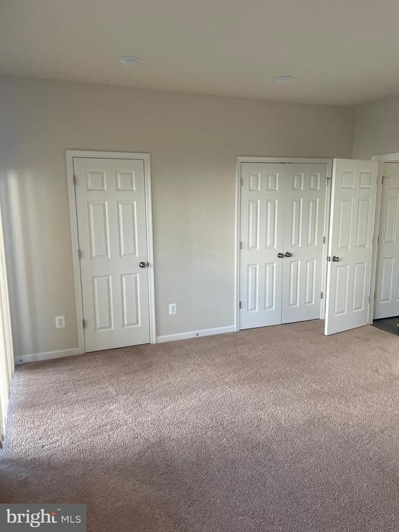104 JITTERBUG WAY