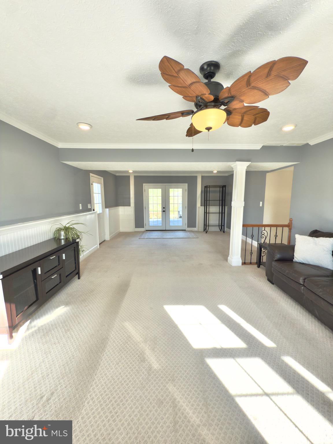 103 Charlton Rd