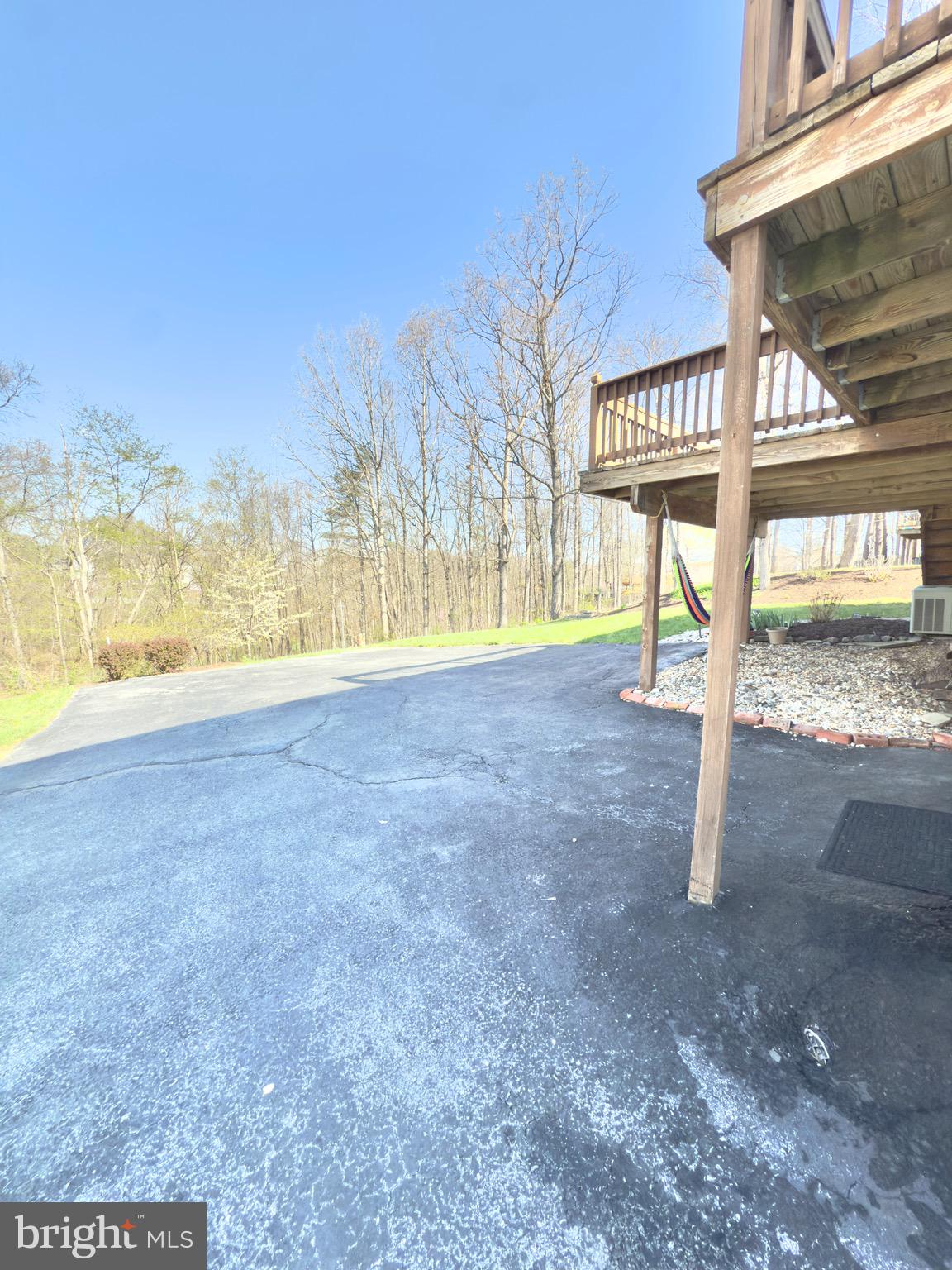 103 Charlton Rd