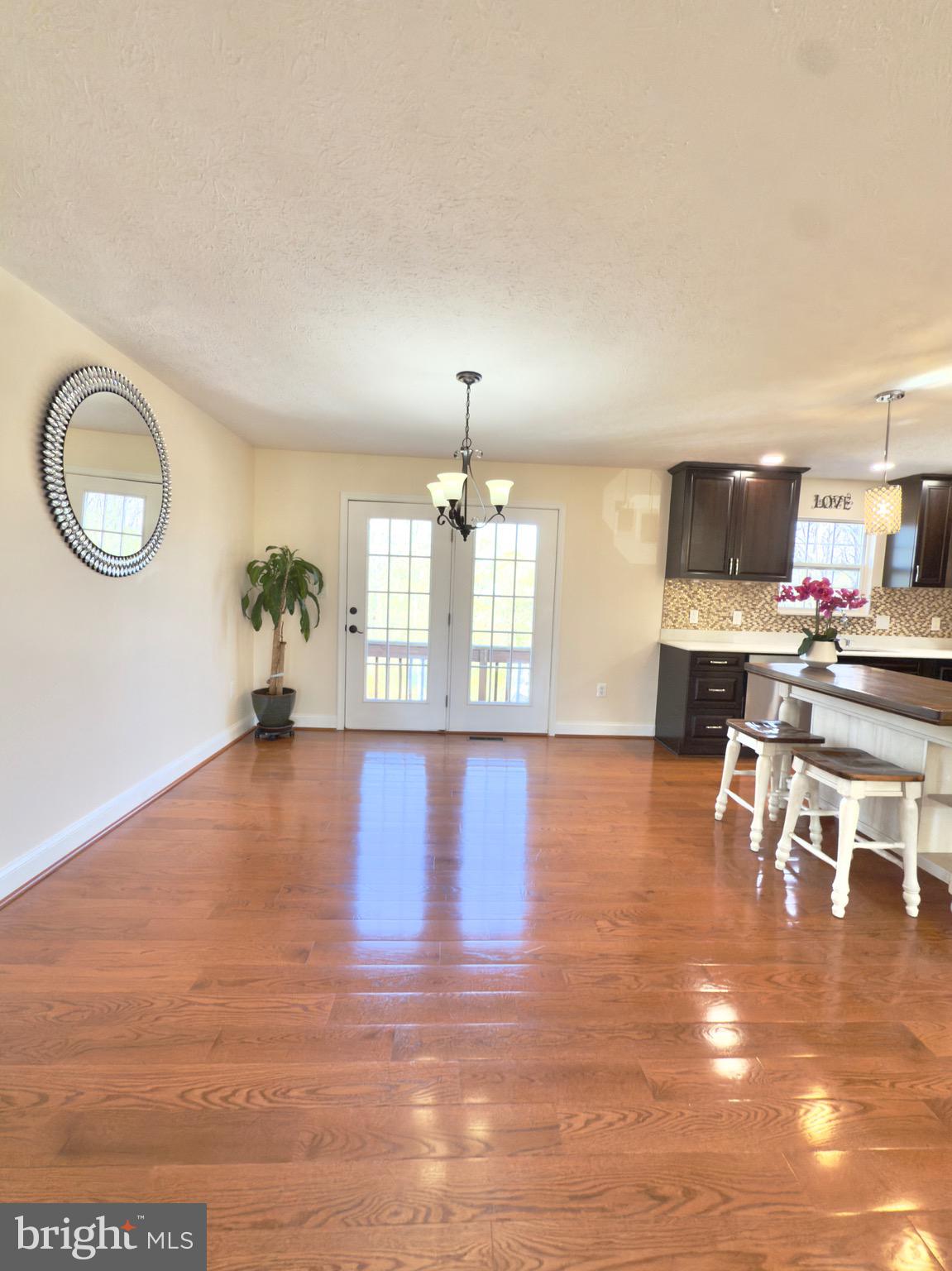 103 Charlton Rd