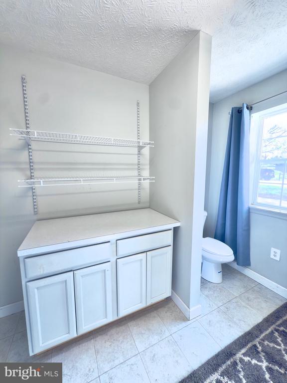 103 Charlton Rd