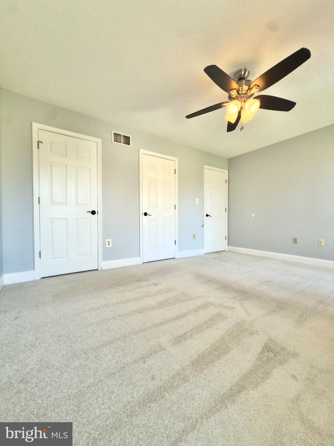 103 Charlton Rd