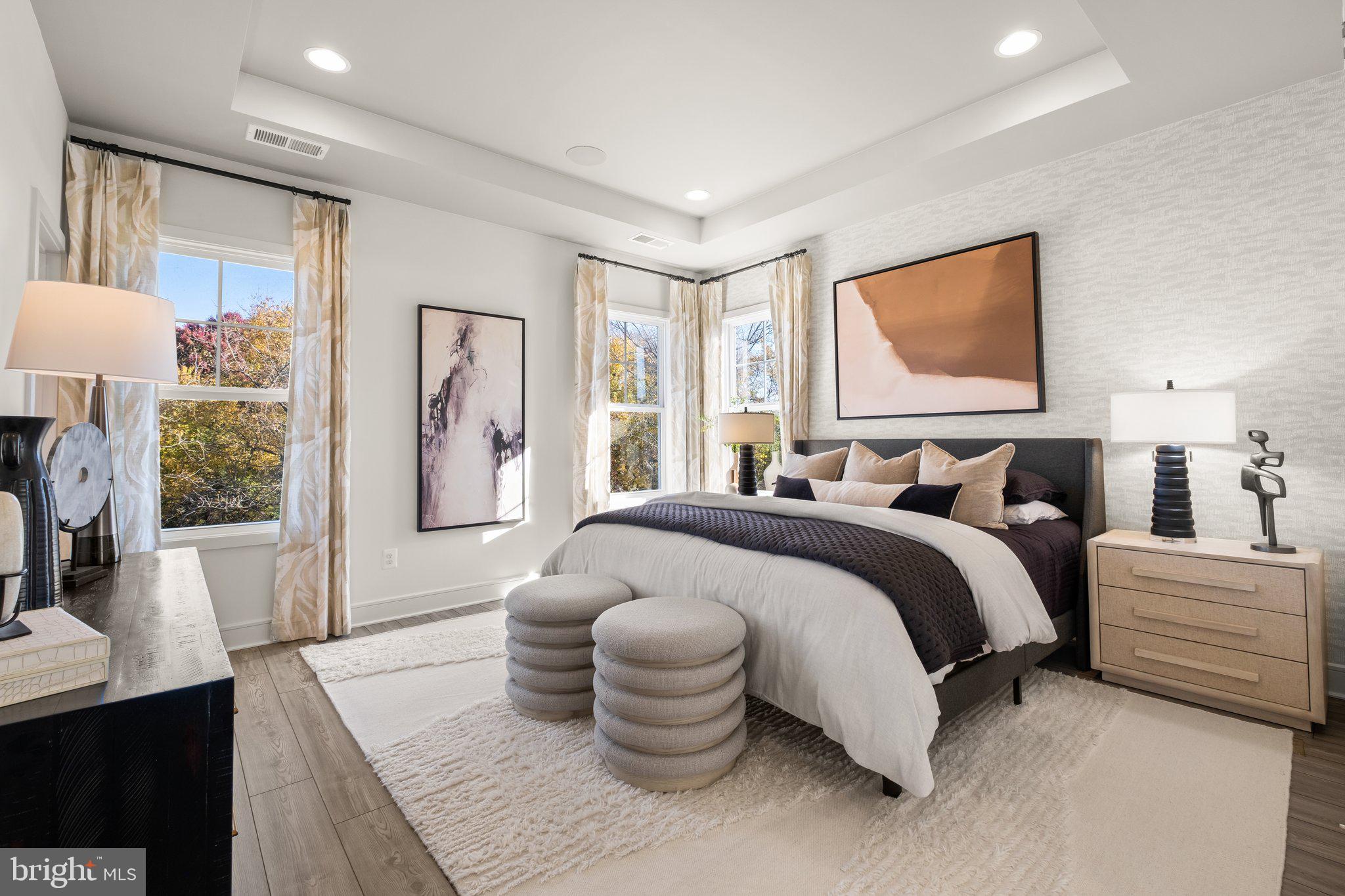 135 Wake Robin Ct