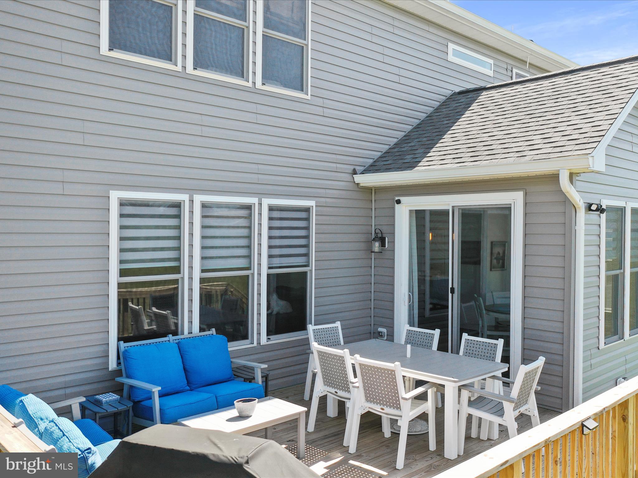 183 Garrison Ct