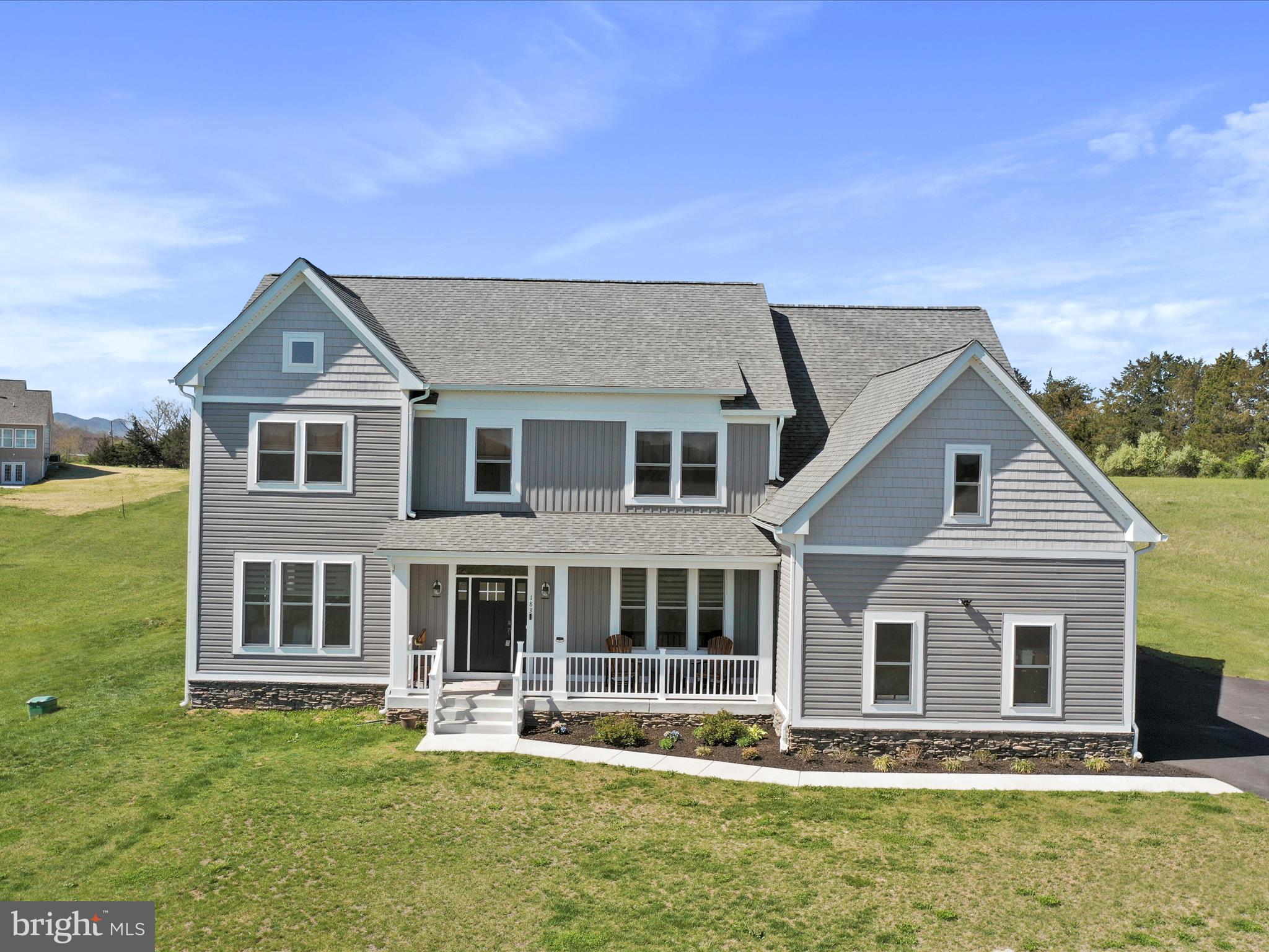 183 Garrison Ct