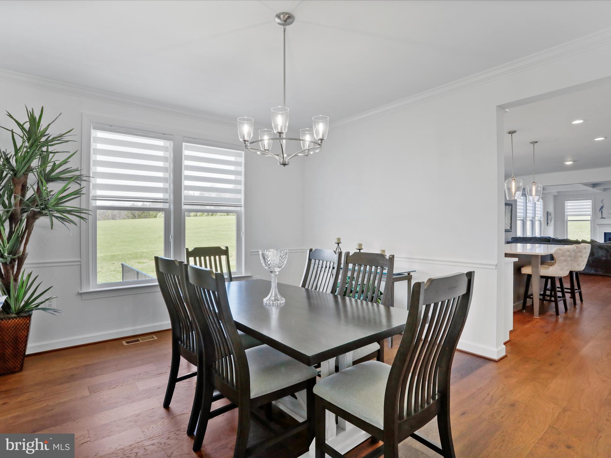 183 Garrison Ct