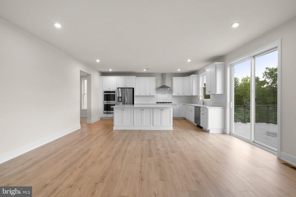 130 Sapphire St
