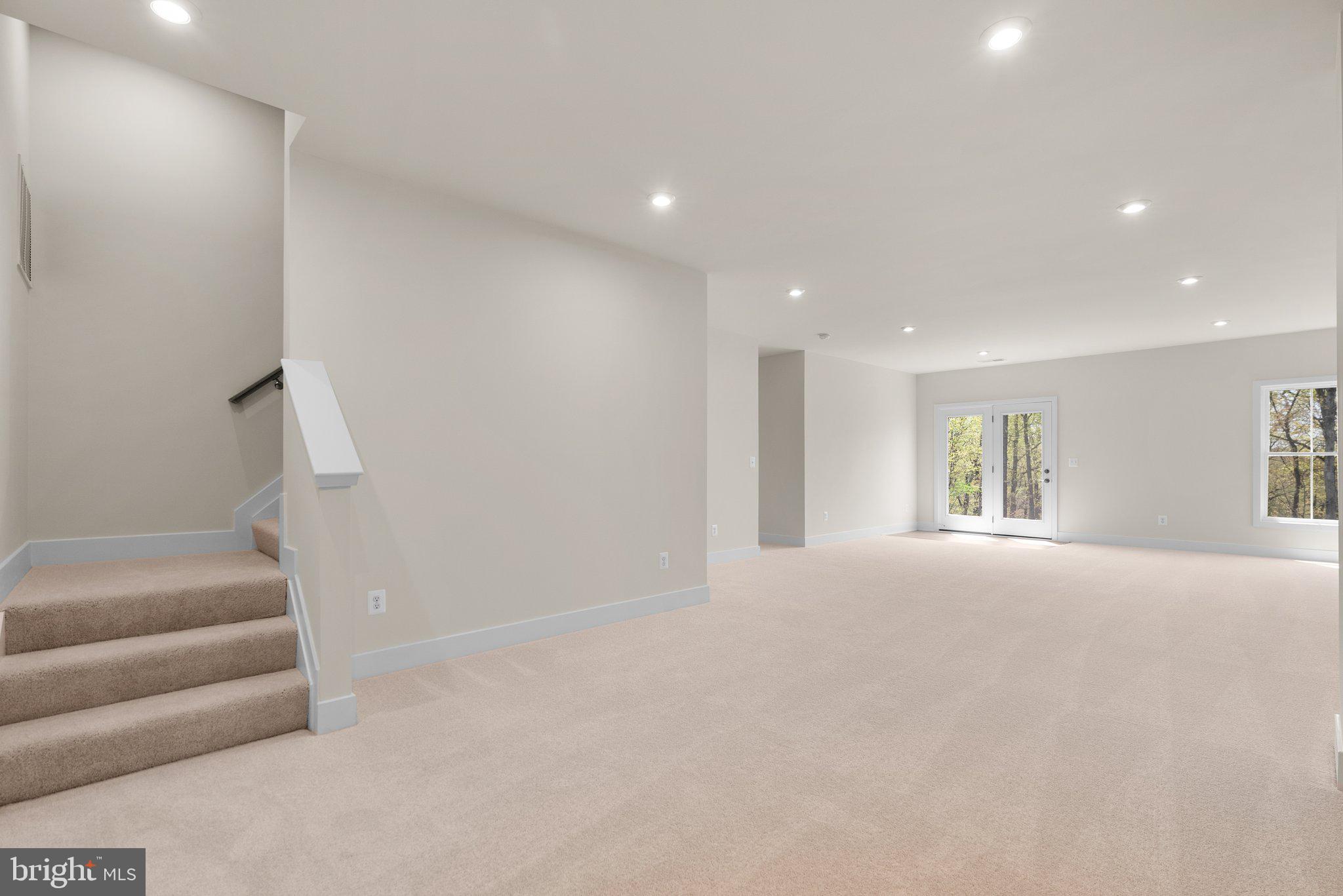 136 Sapphire St