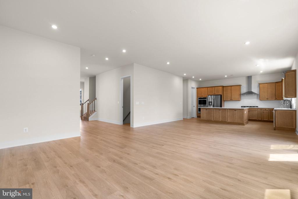 136 Sapphire St