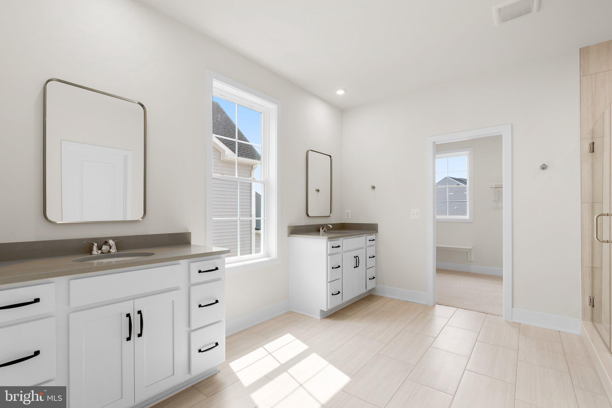 104 Alabaster Ln