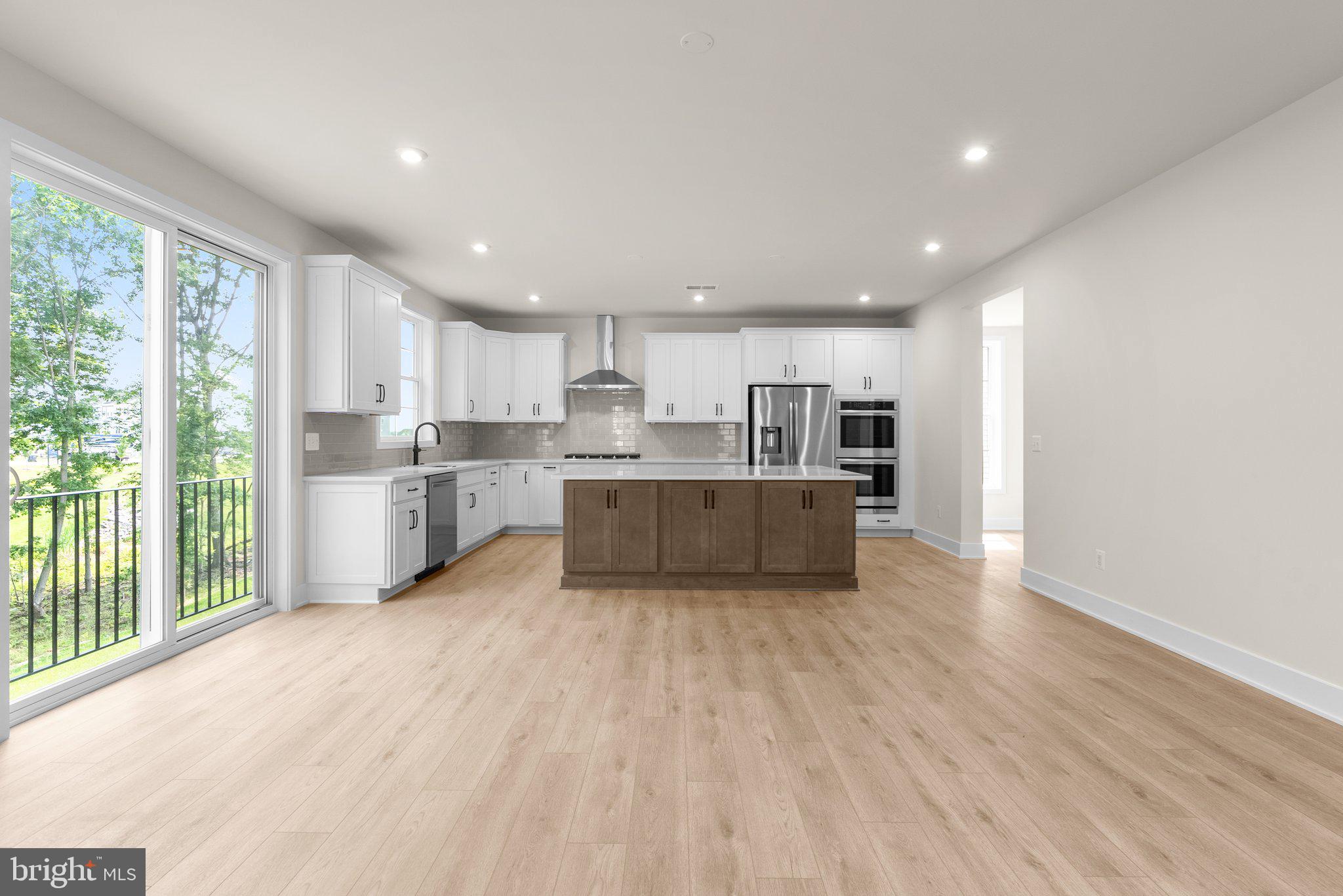 104 Alabaster Ln