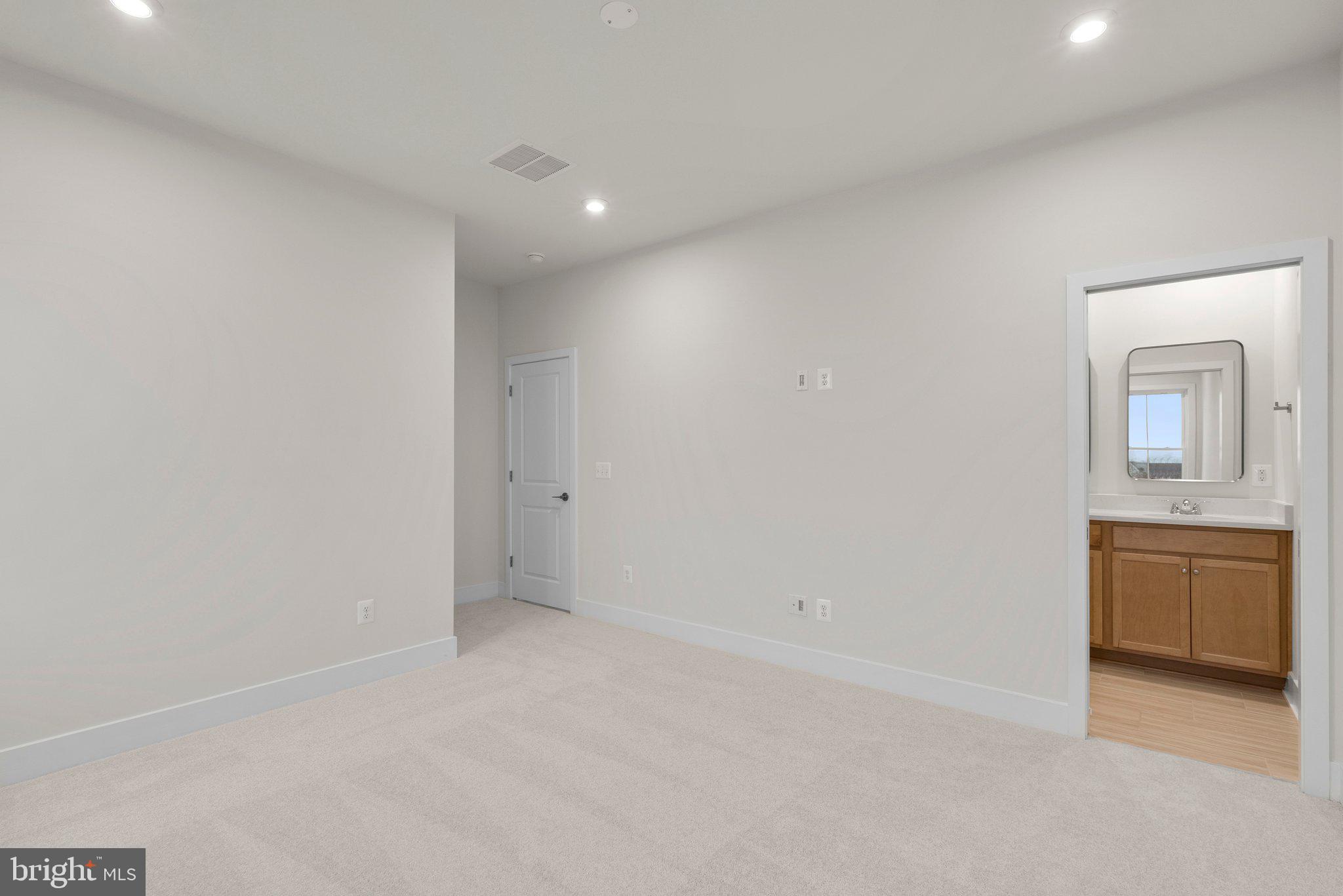 131 Galaxy Pl