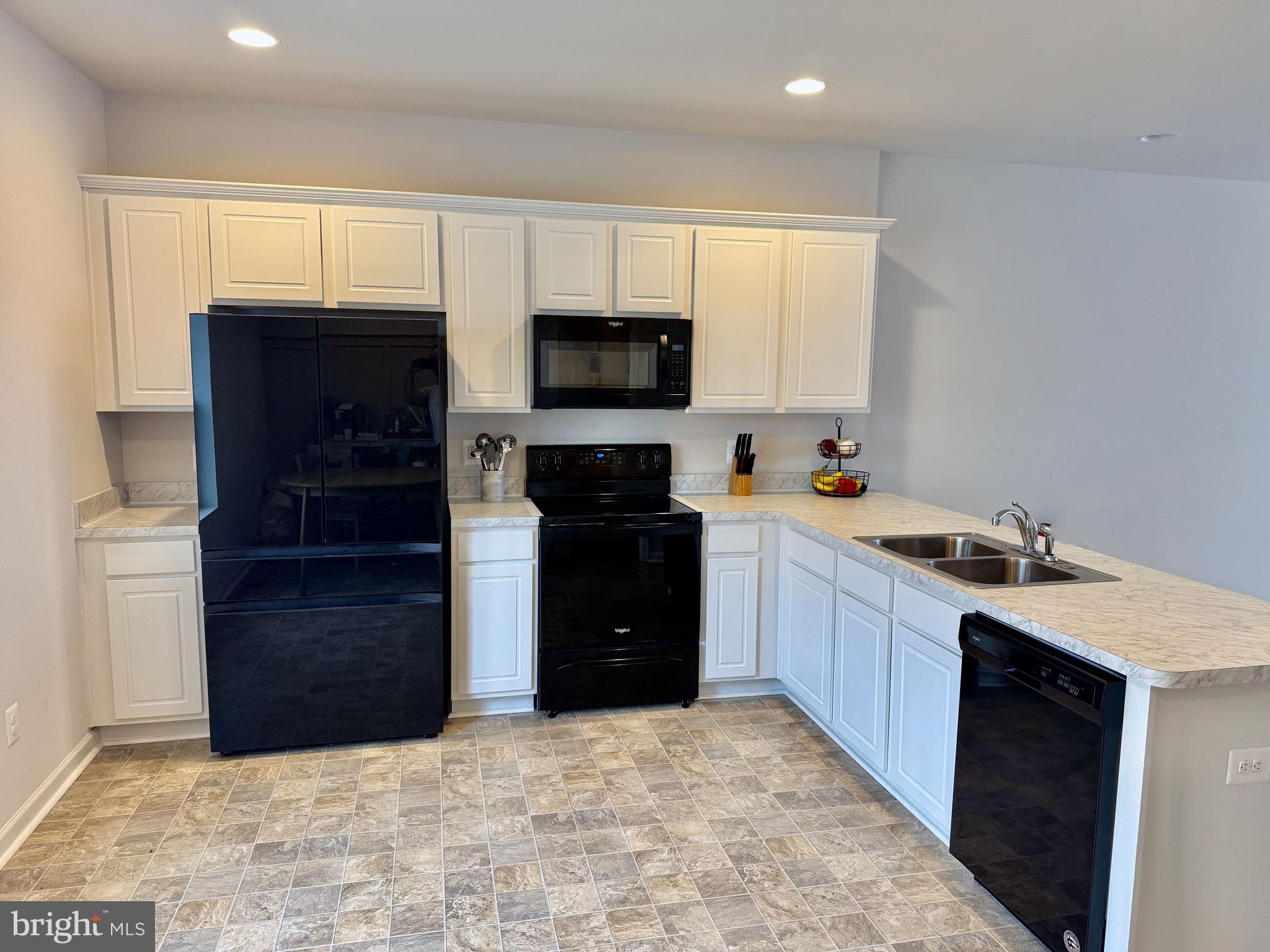 242 NORLAND KNOLL DR