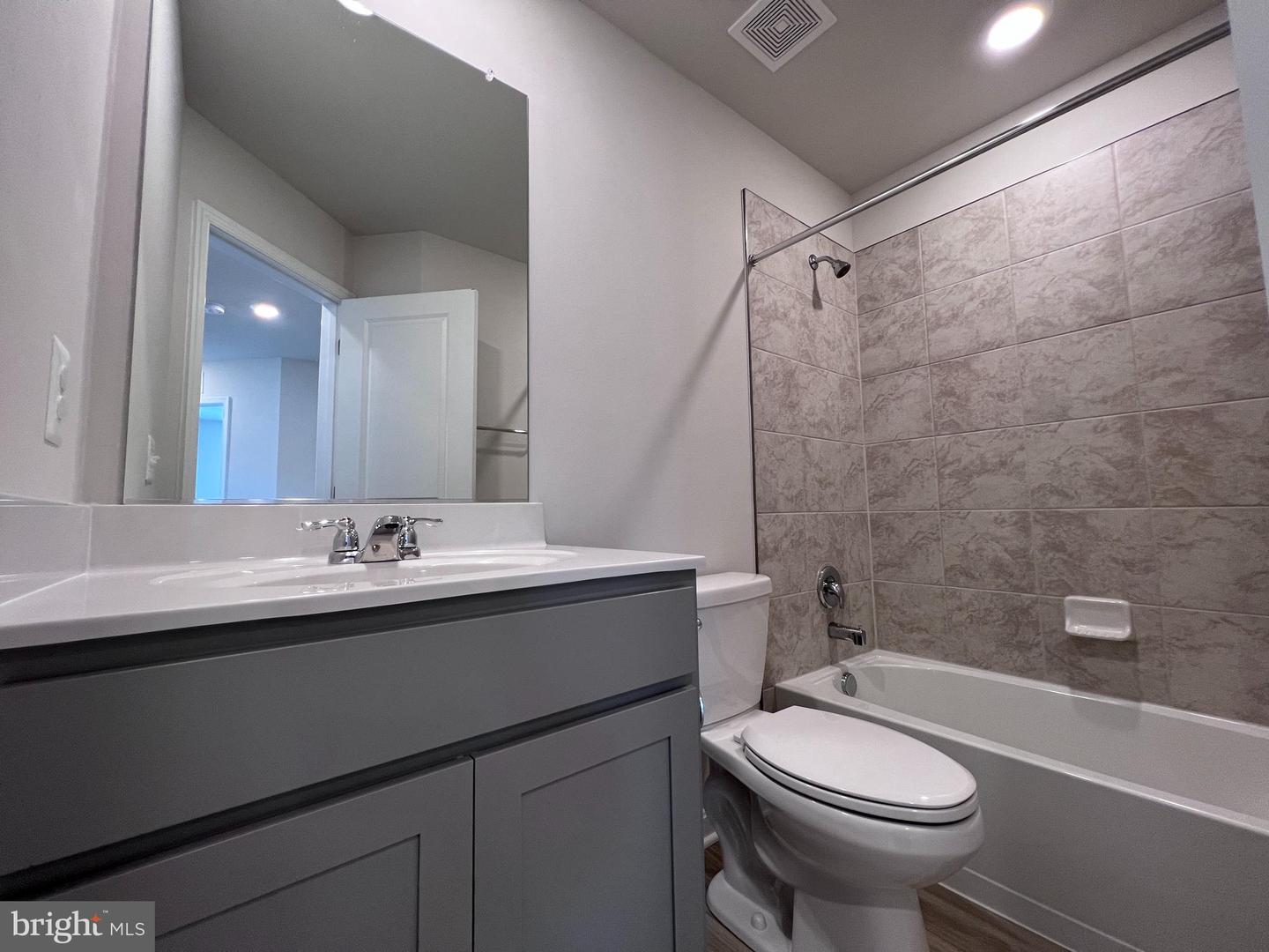 138 TYE CT