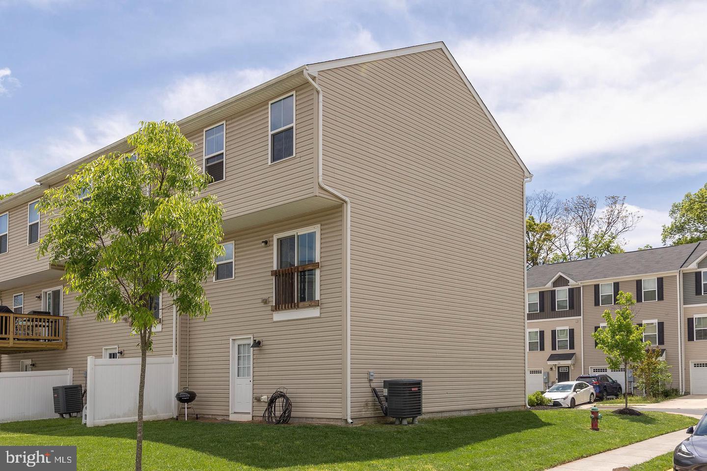 283 SAGE CIR