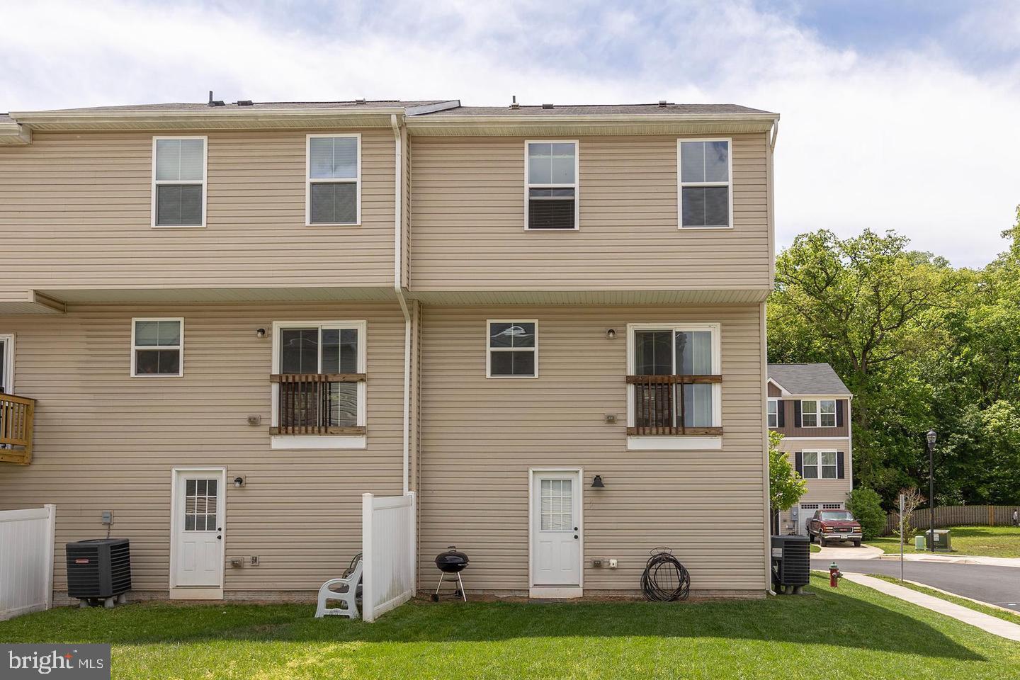 283 SAGE CIR