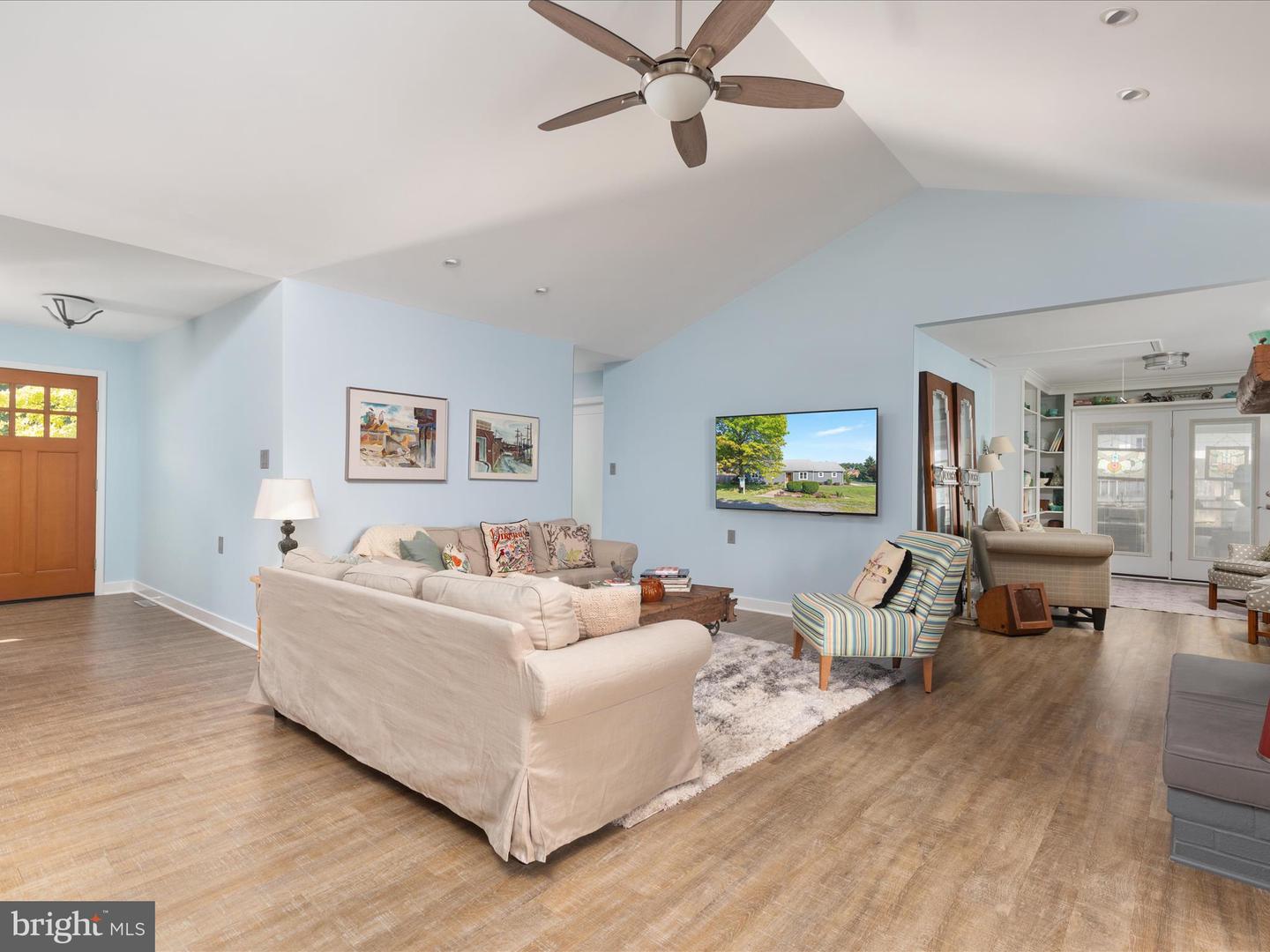 1911 Wayland Dr