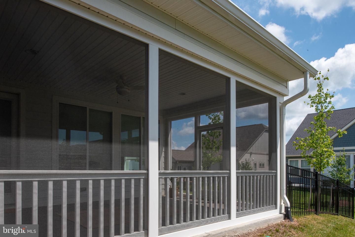 141 Cowbird St