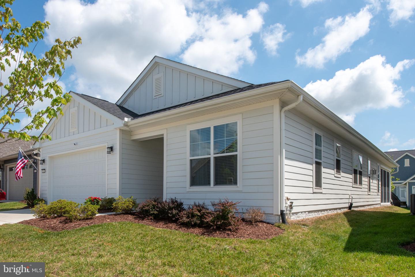 141 Cowbird St